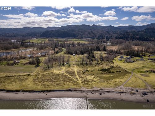 47267 River Ranch Ln, Clatskanie, OR, 97016-8253 | Card Image