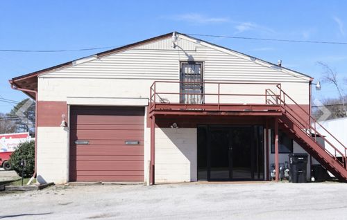 2019 S Main St, Columbia, TN, 38401-4455 | Card Image