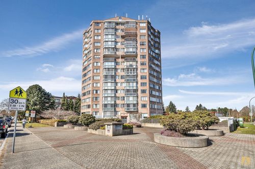1107 - 11881 88 Avenue, Condo with 2 bedrooms, 1 bathrooms and null parking in Delta BC | Card Image
