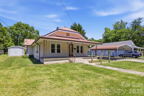 174 Hazelwood Avenue, Waynesville, NC, 28786 | Card Image