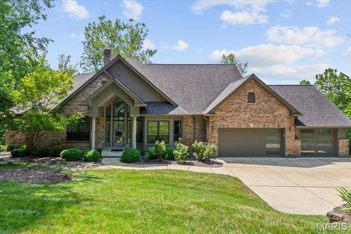 18615 Charlevoix Ln, Wildwood, MO, 63005-6200 | Card Image