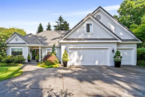 8-7201 Holly Hedge Ln Sw, Lakewood, WA, 98499-1848 | Card Image