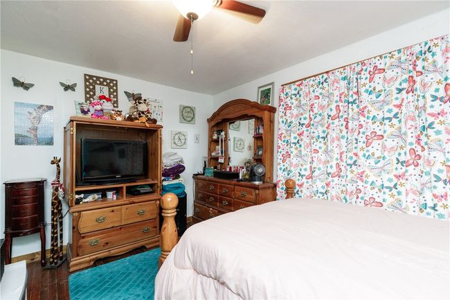 304 E Richard Garcia Street, House other with 2 bedrooms, 1 bathrooms and null parking in Driscoll TX | Image 24