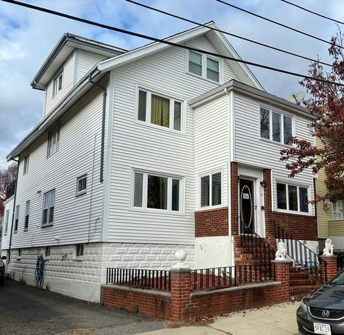 32-32 Harley Ave, Everett, MA, 02149 | Card Image