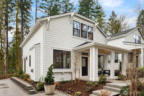 11170 (HS 24) 134th Ct Ne, Redmond, WA, 98052-2467 | Card Image