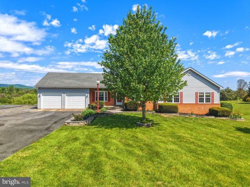 291 Beaver Ln, Mount Jackson, VA, 22842-2866 | Card Image