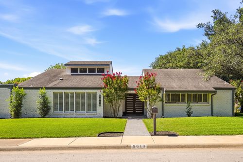 9618 Fallbrook Dr, Dallas, TX, 75243-6152 | Card Image