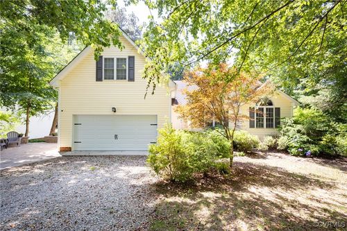 2310 Grey Oak Dr, North Chesterfield, VA, 23236-5273 | Card Image
