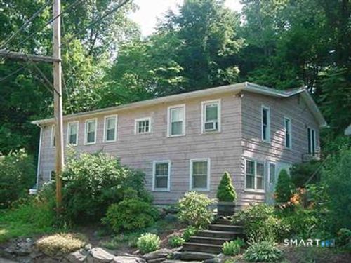 852 Danbury Rd, Wilton, CT, 06897-5003 | Card Image
