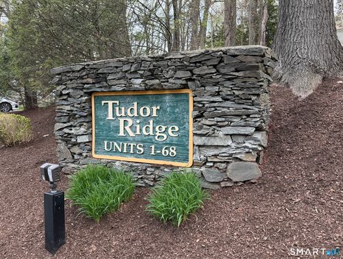 20-125 Warner Hill Rd, Stratford, CT, 06614-1434 | Card Image