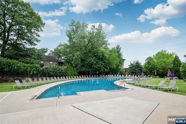 181 Long Hill Rd, House attached with 1 bedrooms, 2 bathrooms and null parking in Little Falls NJ | Image 25
