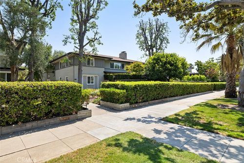 apt-b-950 S Orange Grove Blvd, Pasadena, CA, 91105-3537 | Card Image