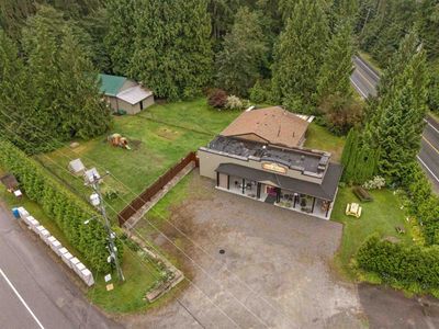 11932 Dewdney Trunk Rd, House other with 2 bedrooms, 1 bathrooms and 2 parking in Mission BC | Image 1