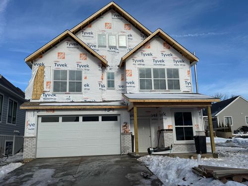 380 Laurel Curv, Golden Valley, MN, 55426-1466 | Card Image