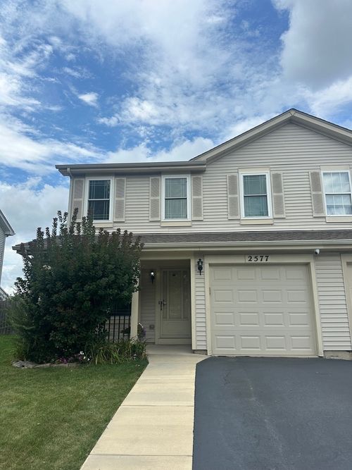 2577 Warm Springs Ln, Naperville, IL, 60564-8469 | Card Image