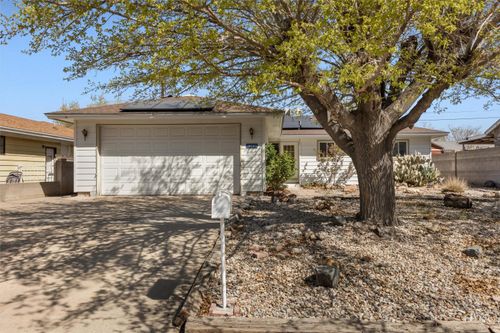 3833 Goodrich Ave, Albuquerque, NM, 87110-1046 | Card Image