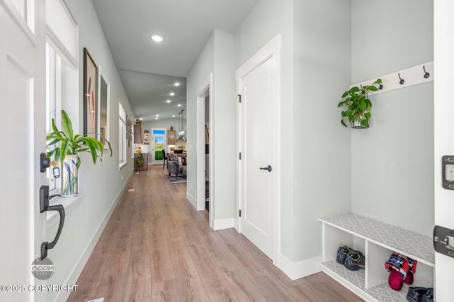 10-web-or-mls-8653 Dry Creek Loop-10 | Image 5