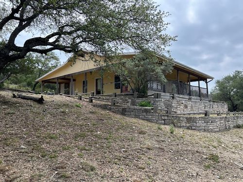 21511 Perry Cv, Lago Vista, TX, 78645-6701 | Card Image