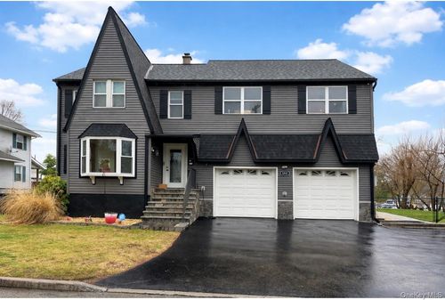 195 Rockledge Ave, Buchanan, NY, 10511-1516 | Card Image