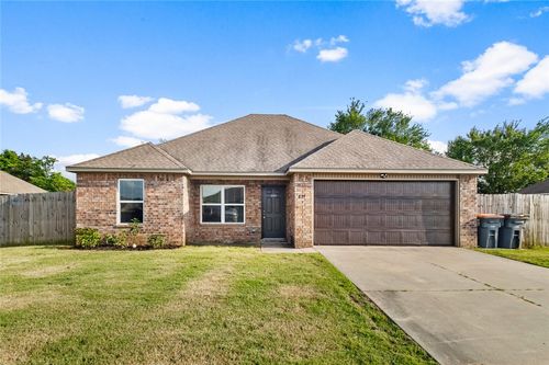 839 Jessica Leigh St, Elkins, AR, 72727-7011 | Card Image