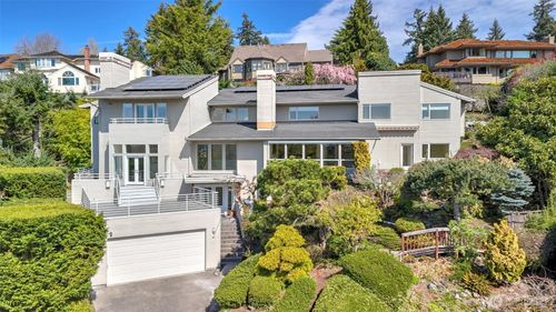 8158 W Mercer Way, Mercer Island, WA, 98040-5629 | Card Image