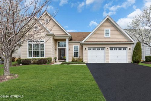 124 Masters Dr, Monroe, NJ, 08831-8916 | Card Image