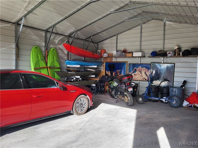 Garage | Image 48