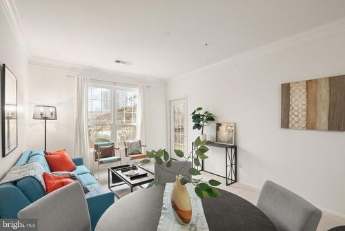 unit-1116-1601 Spring Gate Dr, MCLEAN, VA, 22102-3459 | Card Image