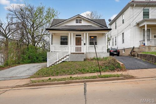 7790 Folk Ave, Saint Louis, MO, 63143-1117 | Card Image