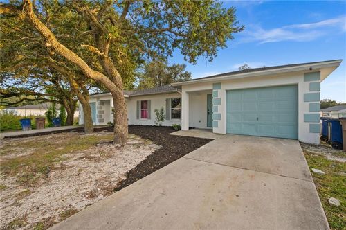 4541 27th St Sw, LEHIGH ACRES, FL, 33973 | Card Image