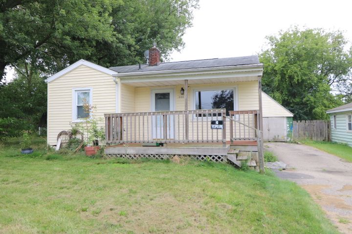Dunkirk Ave, Mount Morris, MI 48458