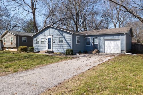 9212 W 99th Ter, Overland Park, KS, 66212-4103 | Card Image