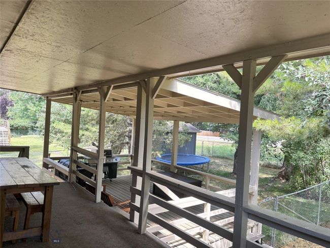 Back yard deck | Image 4