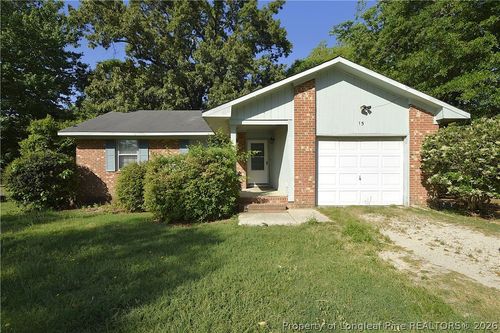 15 Astor Dr, Spring Lake, NC, 28390-7726 | Card Image