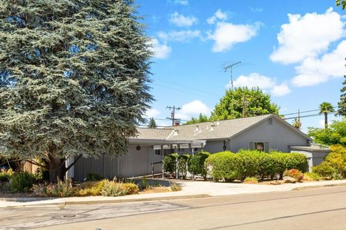 100 Eldora Dr, Mountain View, CA, 94041-2220 | Card Image