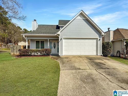 148 Cedar Bend Dr, Helena, AL, 35080-3327 | Card Image