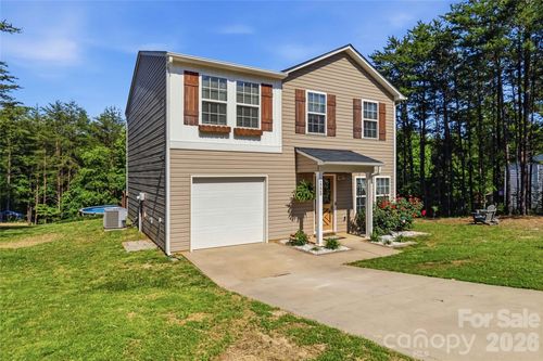 2220 Pinnacle View Dr, Kings Mountain, NC, 28086-7629 | Card Image
