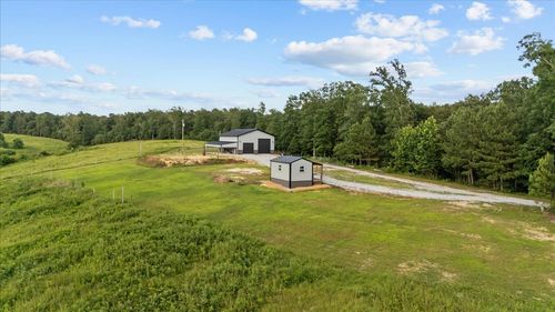 5460 Sulphur Creek Rd, Big Sandy, TN, 38221-4350 | Card Image