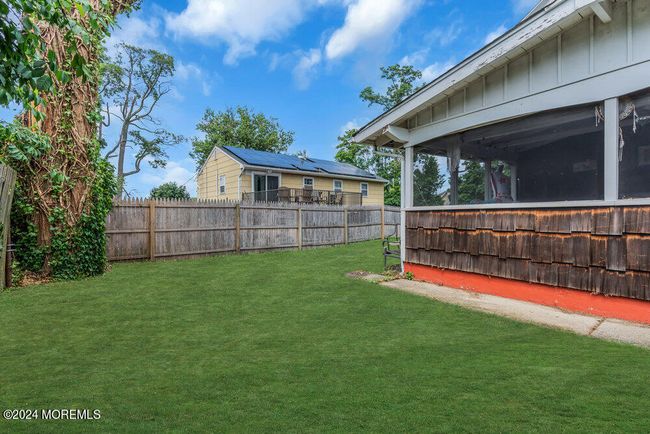 37 Hamilton Ave, House other with 3 bedrooms, 2 bathrooms and null parking in Leonardo NJ | Image 32