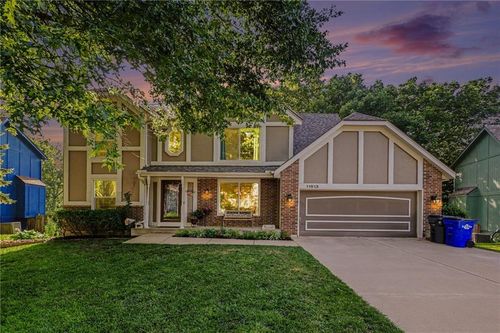 11613 S Penrose St, Olathe, KS, 66061-6628 | Card Image
