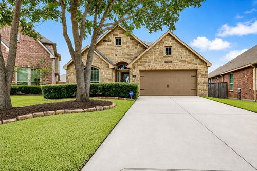 160 Knollbrook Cir, Montgomery, TX, 77316-7562 | Card Image