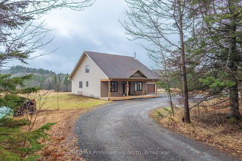 475 Hoodstown Road S, Huntsville, ON, P1H2J2 | Card Image