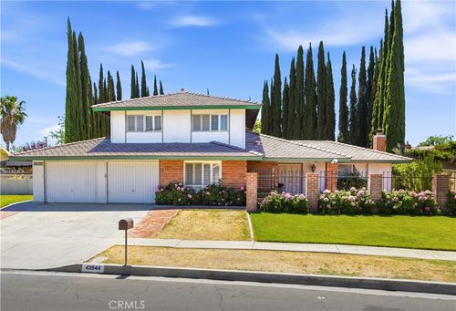 43944 Halcom Ave, Lancaster, CA, 93536-5820 | Card Image