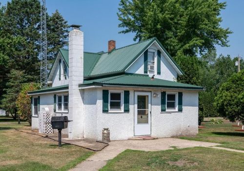 318 3rd Ave S, Bowlus, MN, 56314 | Card Image