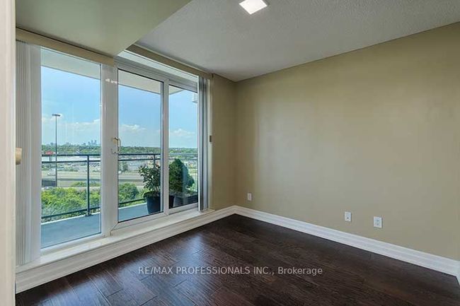 1203 - 2121 Lake Shore Blvd W, Condo with 1 bedrooms, 1 bathrooms and null parking in Etobicoke ON | Image 14