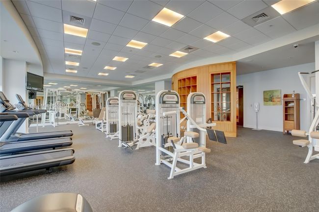 APT-703 - 1 N Ocean Blvd, Condo with 2 bedrooms, 3 bathrooms and null parking in Pompano Beach FL | Image 34