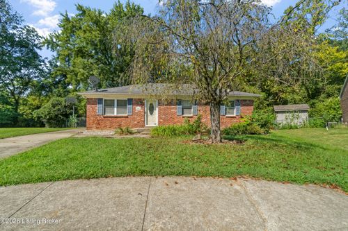 6905 Boxwood Ct, Pewee Valley, KY, 40056-9046 | Card Image