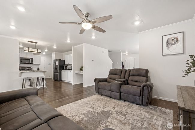 Family room adjacent to kitchen | Image 7