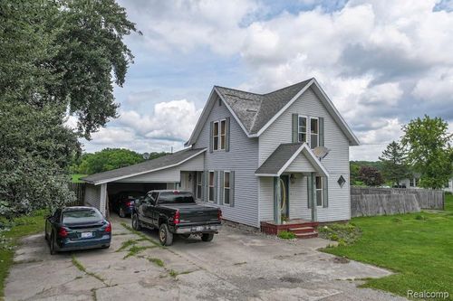 15852 W Brant Rd, Brant, MI, 48614-2501 | Card Image