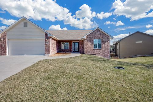1322 S Horseback St, Wichita, KS, 67230-7820 | Card Image